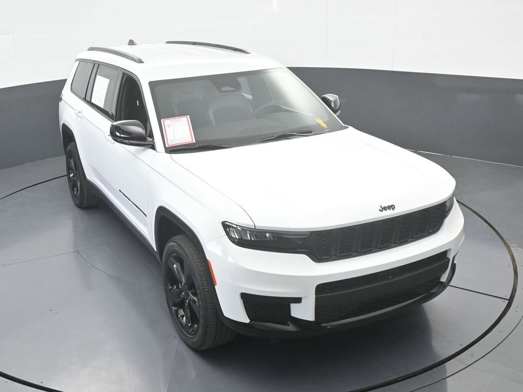 Used 2023 Jeep Grand Cherokee L Laredo RWD image 58