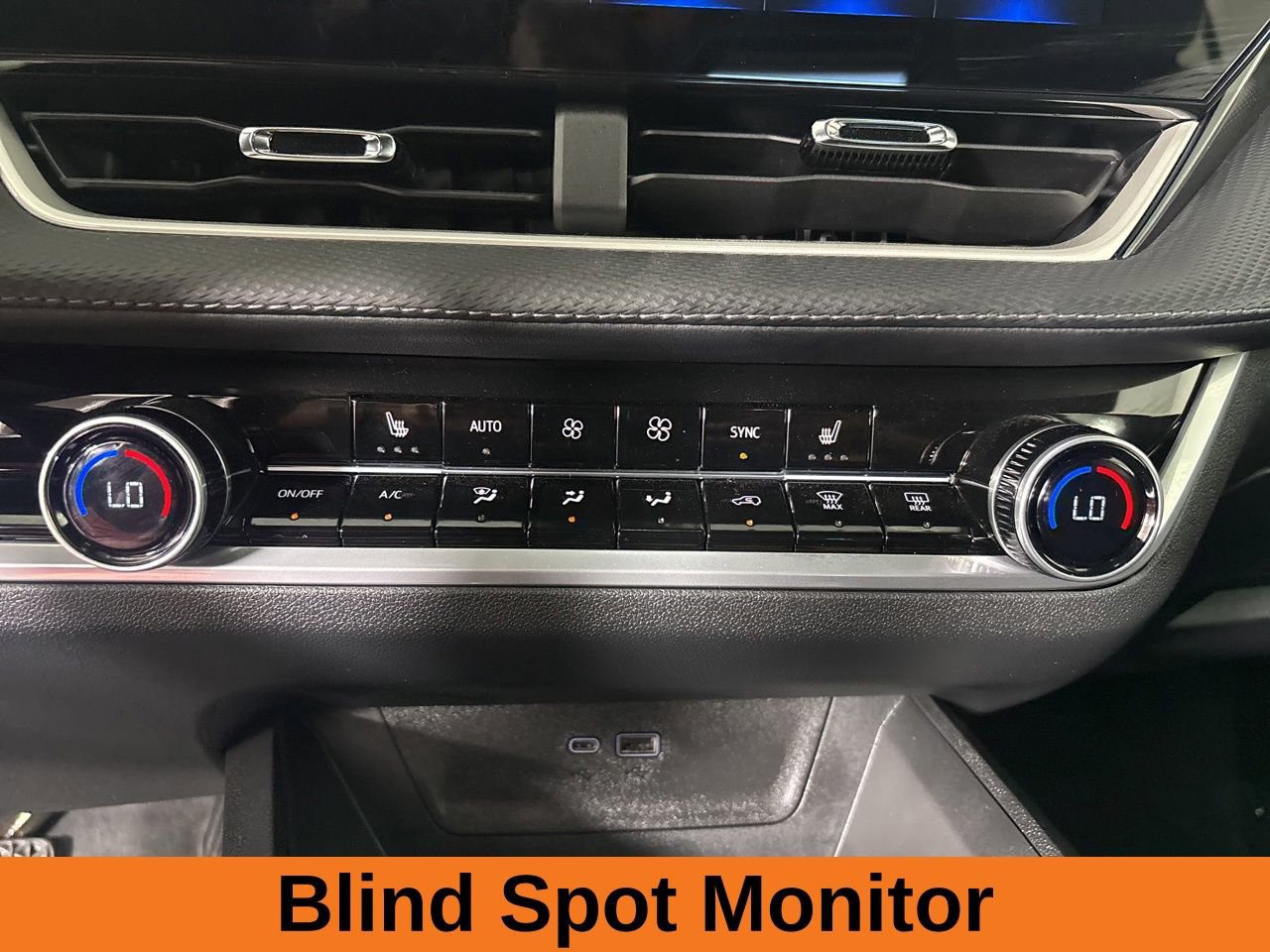 Used 2026 Chevrolet Equinox LT w/ Convenience Package II FWD image 15
