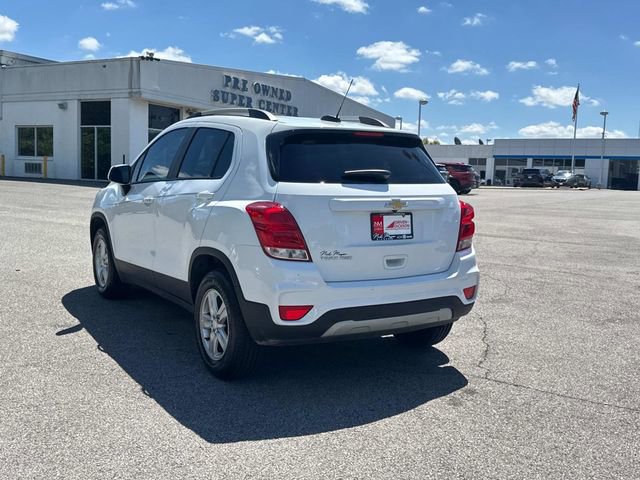 Used 2022 Chevrolet Trax LT w/ LT Convenience Package AWD/4WD image 6