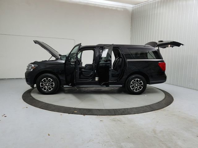 Used 2022 Ford Expedition Max XLT RWD image 12