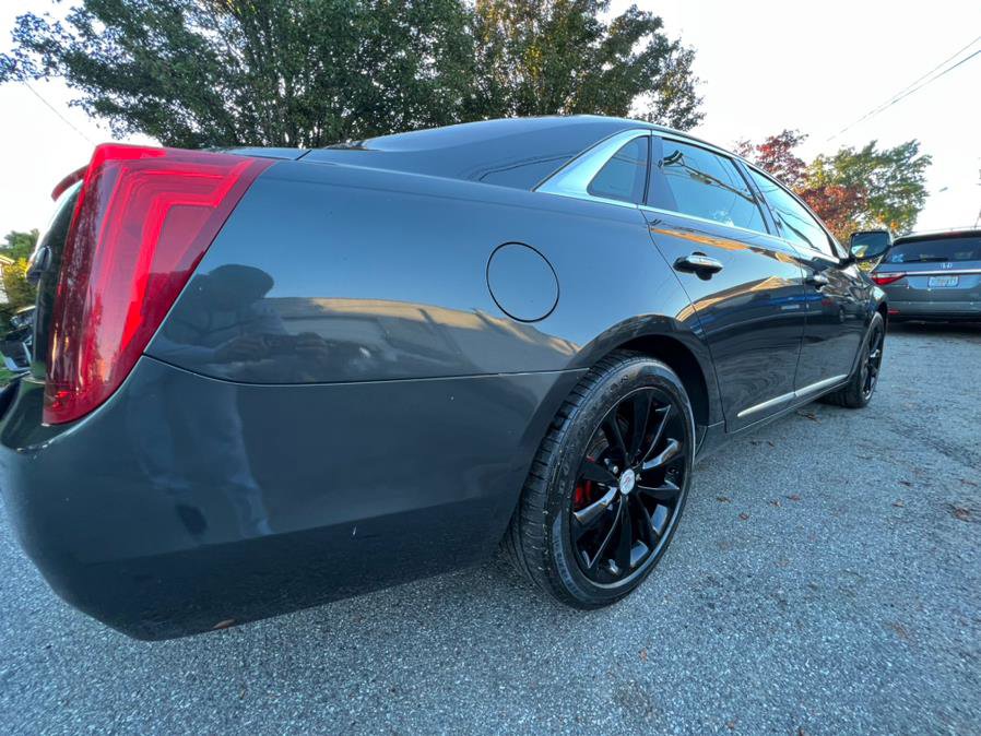 Used 2013 Cadillac XTS Luxury w/ Driver Awareness Package image 5