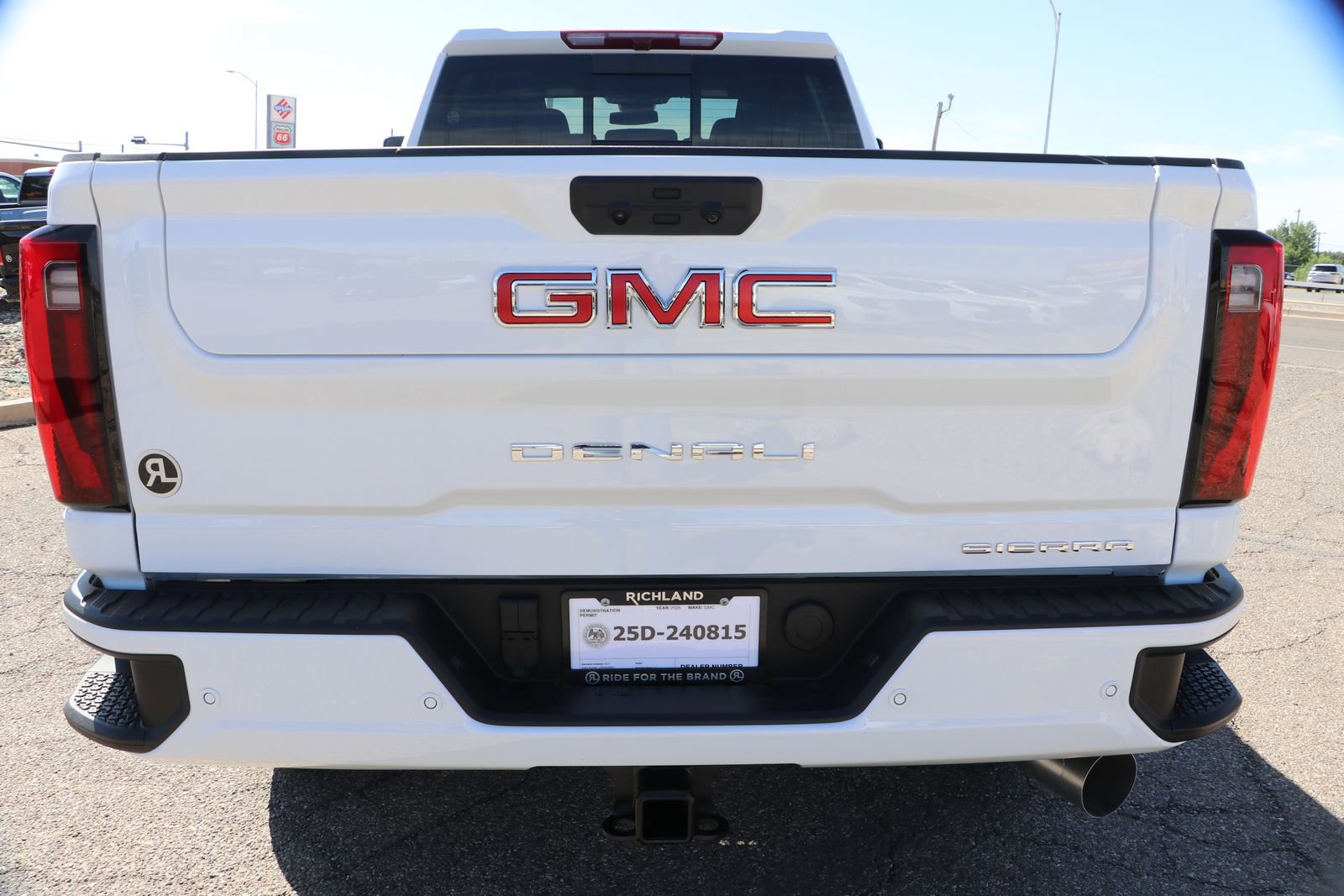 New 2025 GMC Sierra 3500 Denali image 6