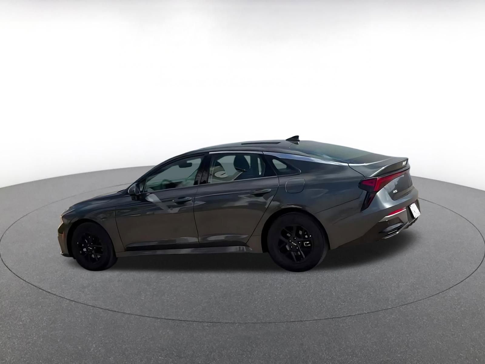 Used 2025 Kia K5 LXS image 10