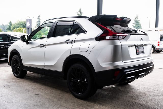 New 2025 Mitsubishi Eclipse Cross Black Edition image 4