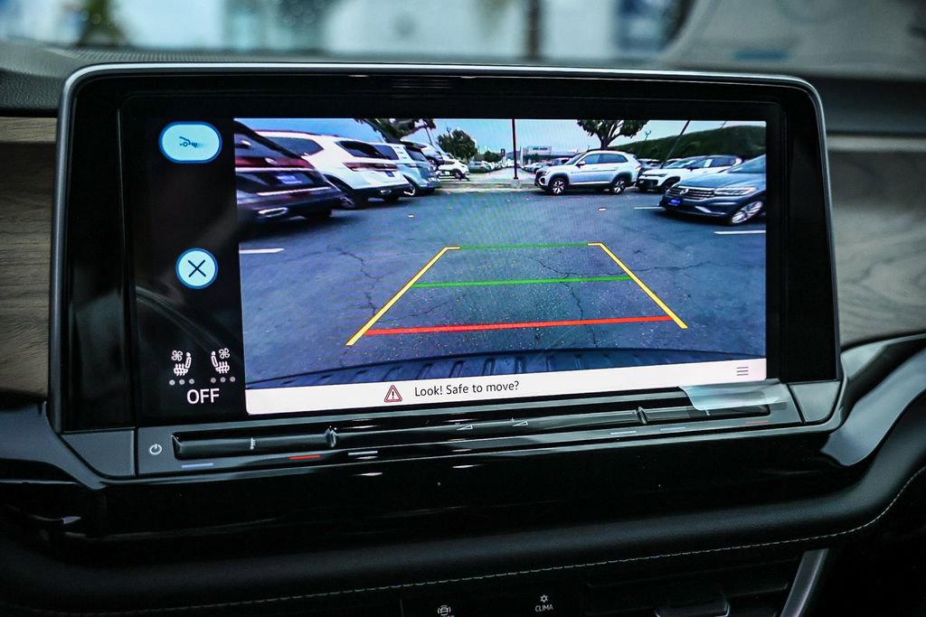 New 2026 Volkswagen Atlas SE image 38