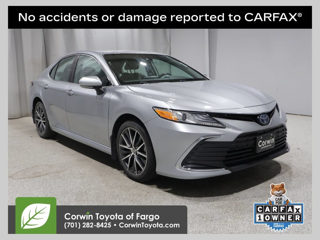 Used 2022 Toyota Camry XLE w/ Cold Weather Package