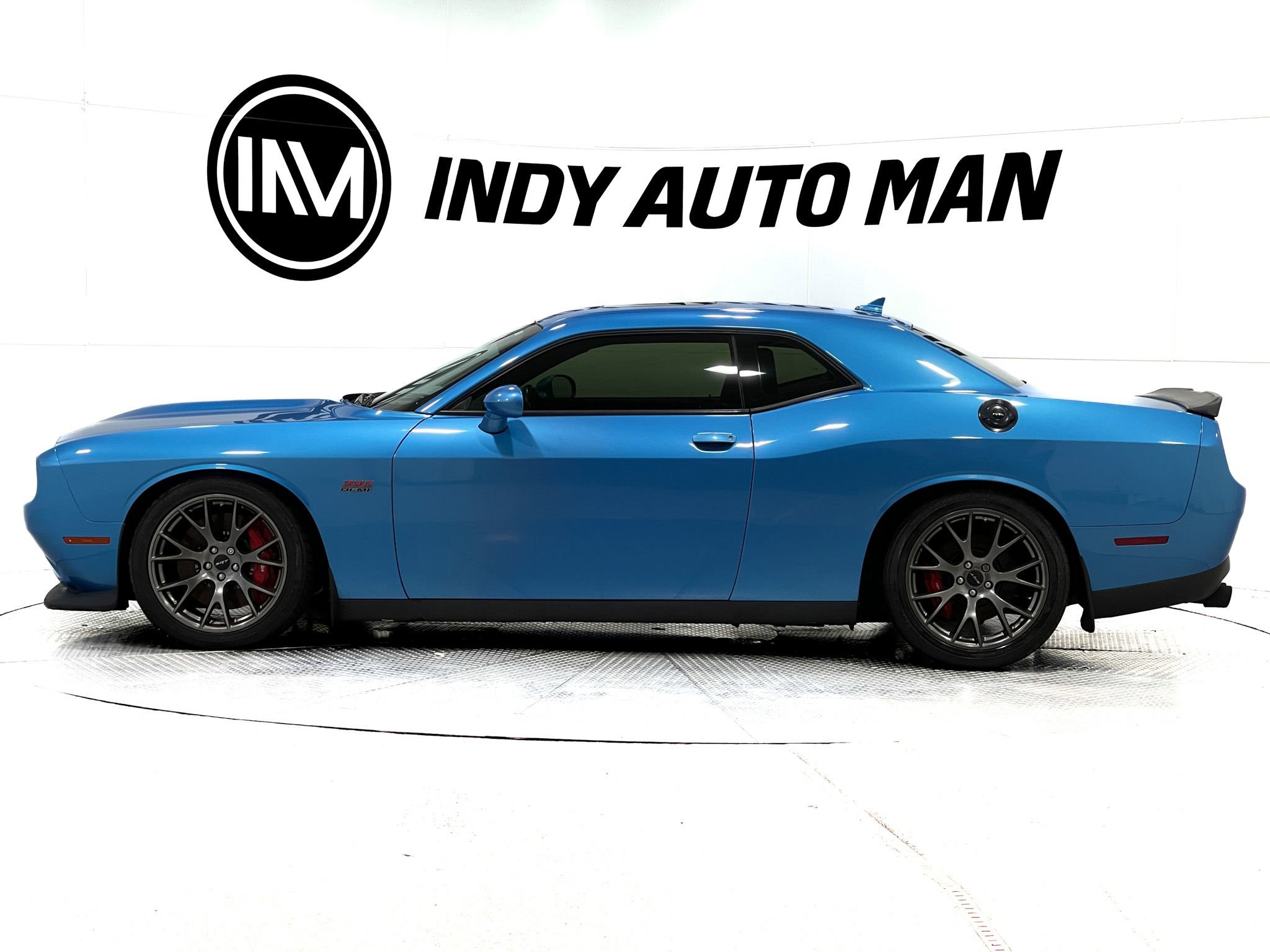 Used 2016 Dodge Challenger SRT w/ Technology Group image 7