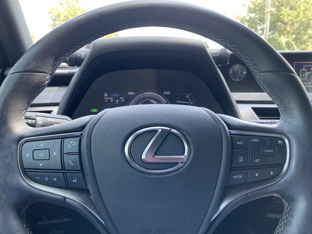 Used 2020 Lexus UX 250h w/ Premium Package AWD/4WD image 21