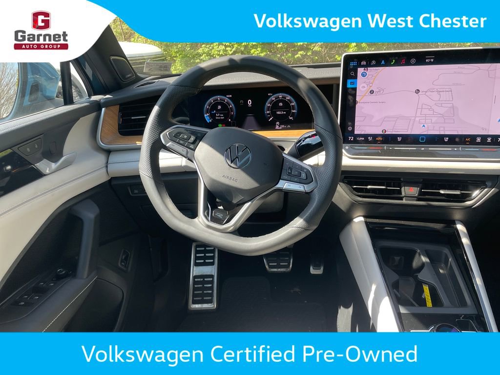 Certified 2025 Volkswagen Tiguan SEL R-Line AWD/4WD image 14