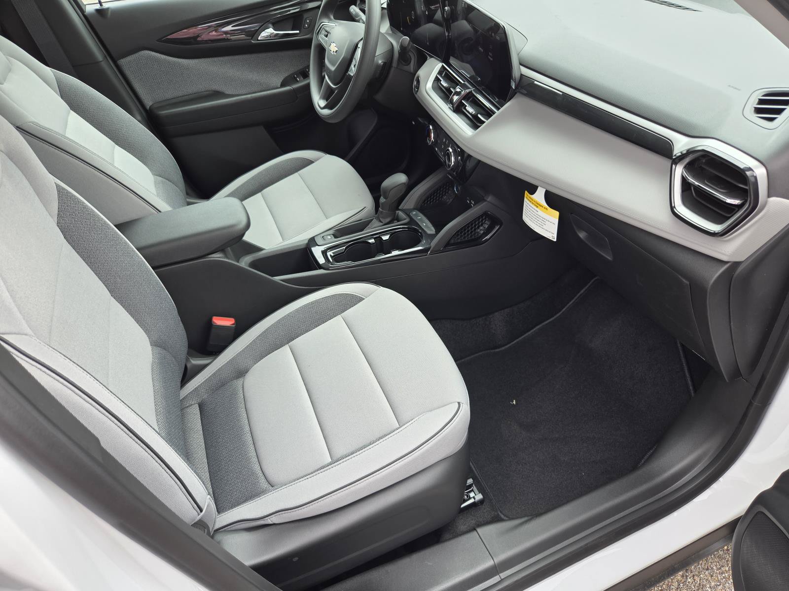New 2026 Chevrolet TrailBlazer LT FWD image 9
