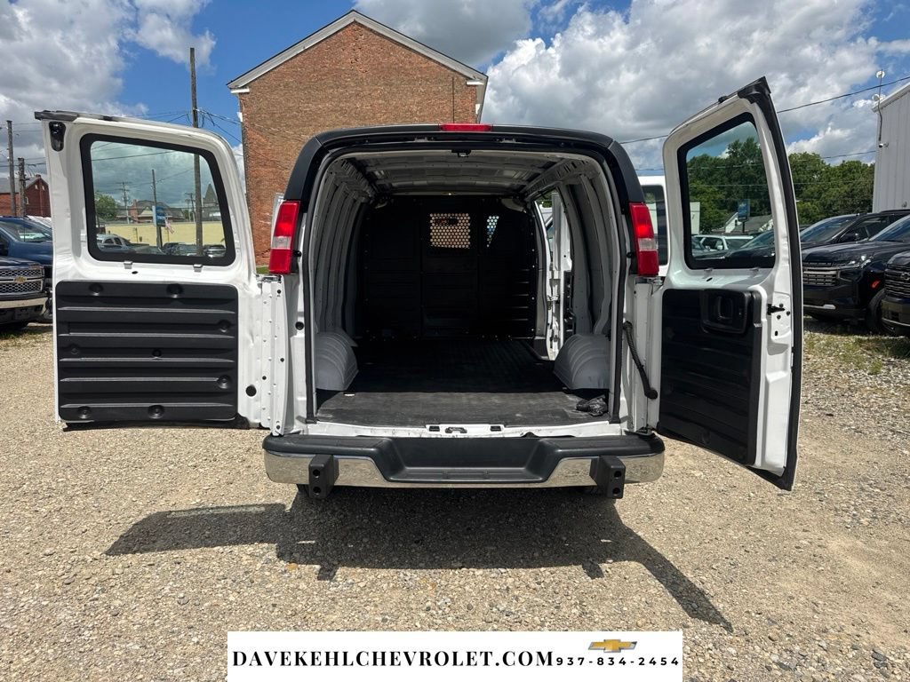 Used 2019 Chevrolet Express 2500 w/ Driver Convenience Package RWD image 13
