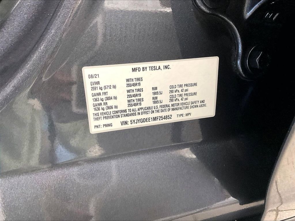 Used 2021 Tesla Model Y Long Range AWD/4WD image 36