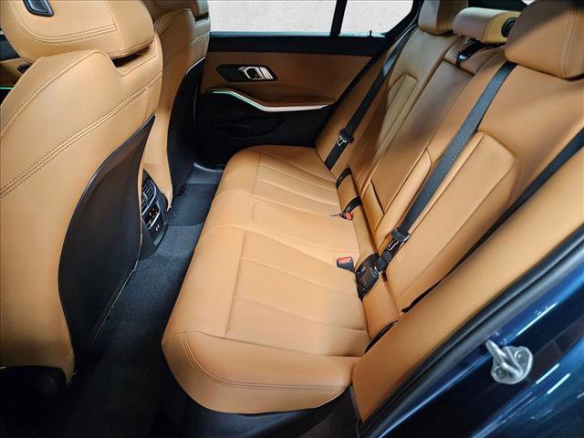 Used 2026 BMW 330i xDrive Sedan w/ Premium Package image 15
