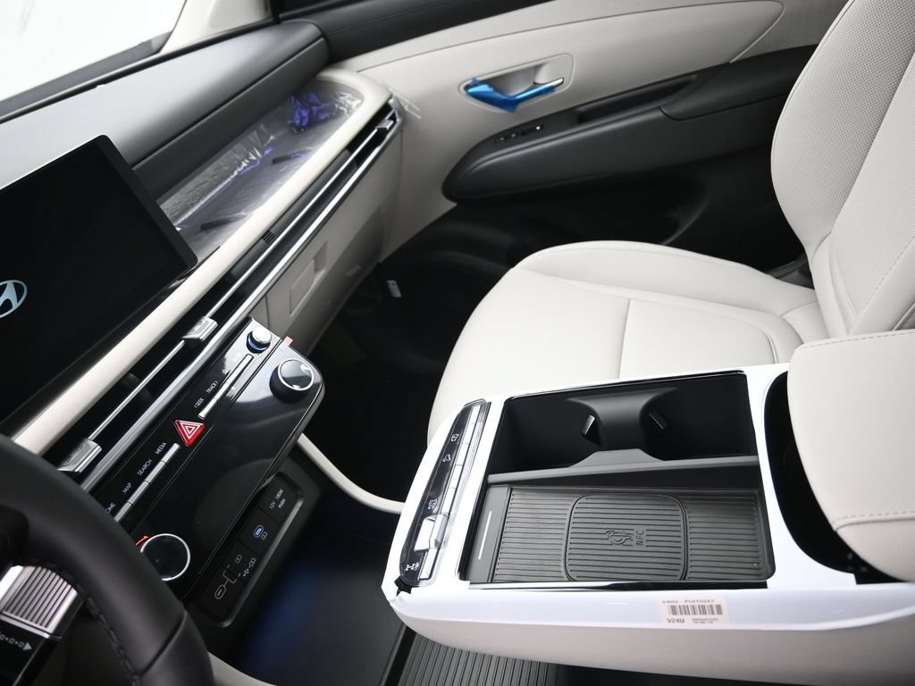 Certified 2025 Hyundai Tucson SEL AWD/4WD image 20
