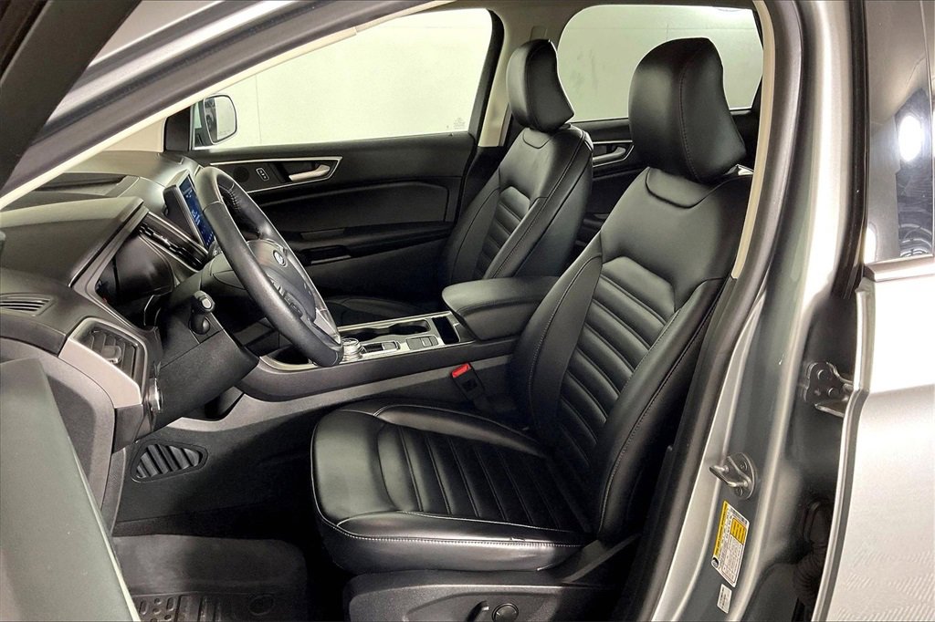 Used 2024 Ford Edge SEL w/ Convenience Package image 24