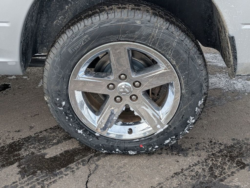 Used 2018 RAM 1500 Express w/ Popular Equipment Group image 14