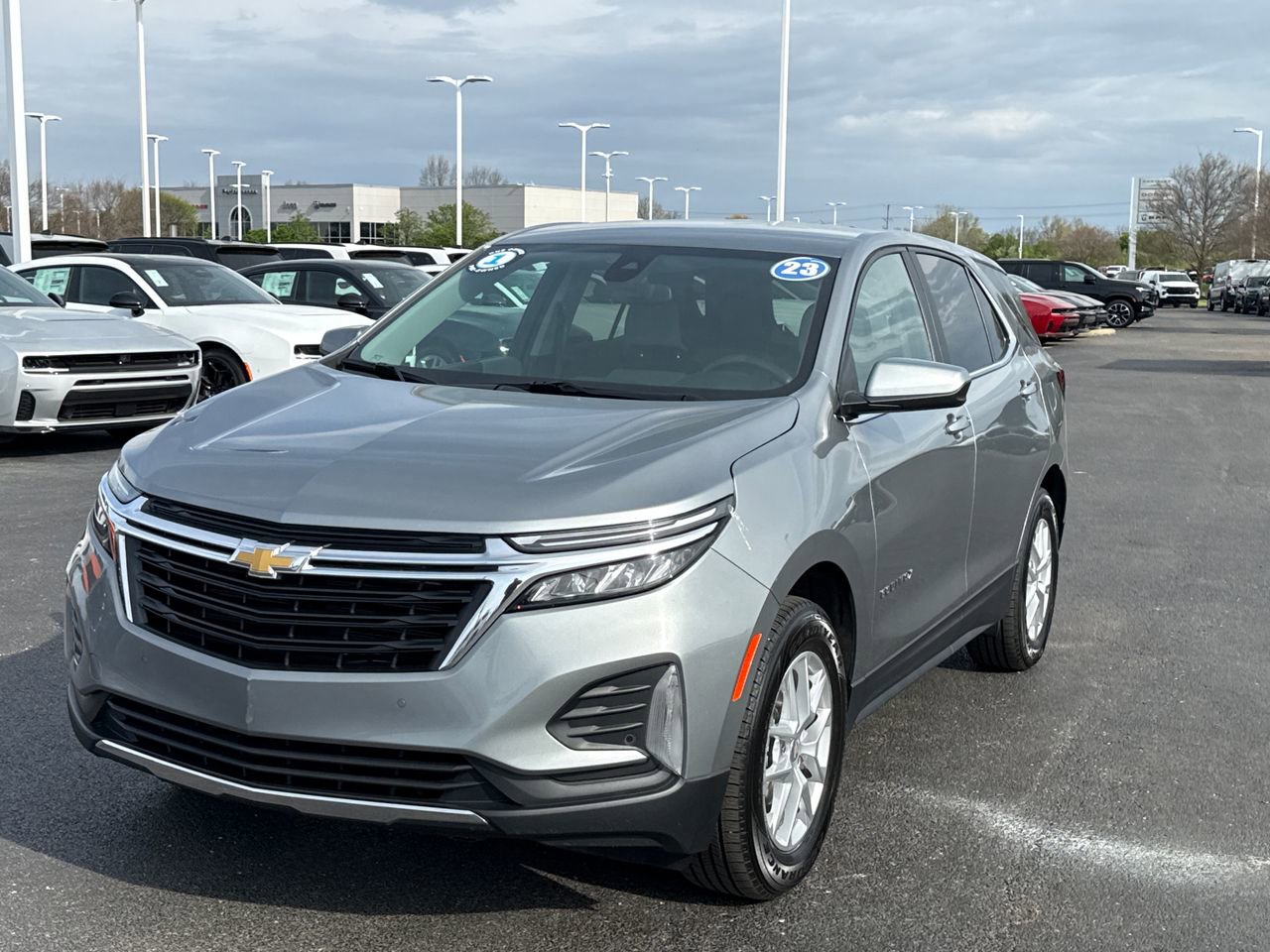 Used 2023 Chevrolet Equinox LT w/ LPO, Floor Liner Package AWD/4WD image 7