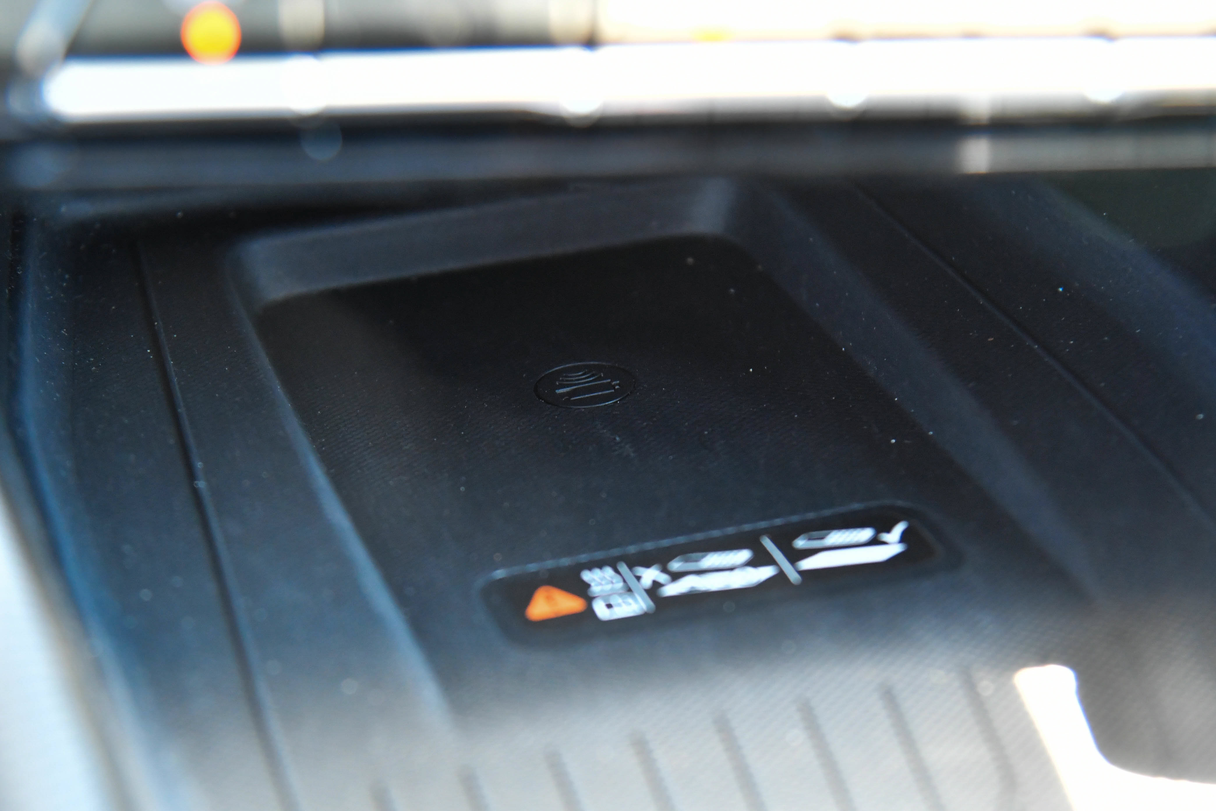 Used 2025 Chevrolet Equinox EV LT FWD image 34