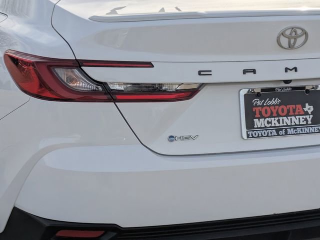 Used 2025 Toyota Camry SE image 9