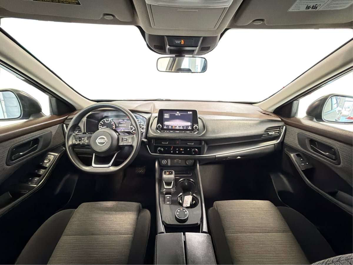 Used 2021 Nissan Rogue S AWD/4WD image 25
