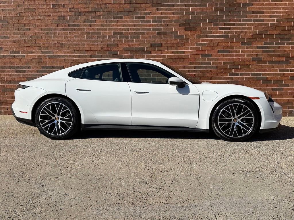 Certified 2024 Porsche Taycan image 8