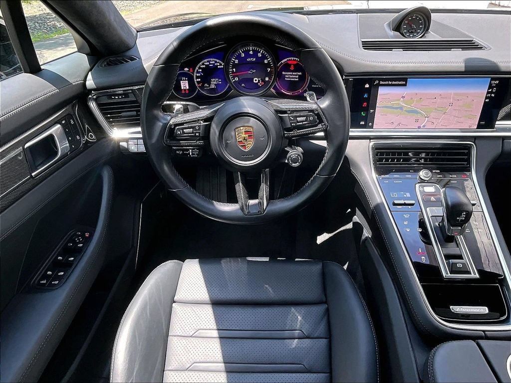 Certified 2022 Porsche Panamera GTS AWD/4WD image 11