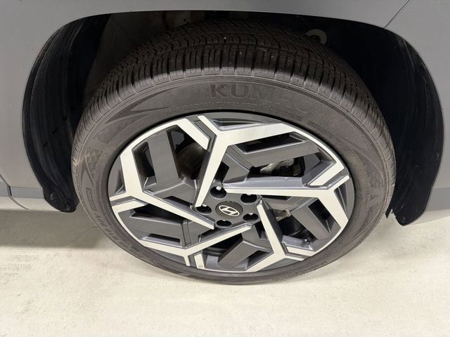 Used 2026 Hyundai Kona SEL Premium FWD image 14