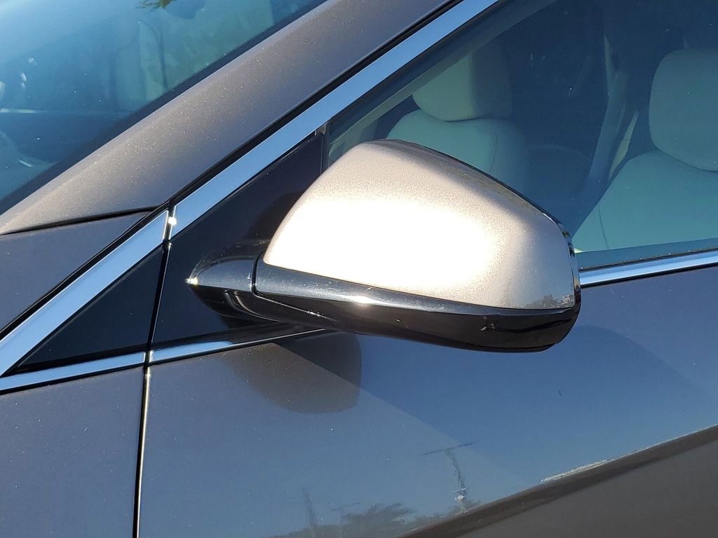 Used 2012 Cadillac SRX Luxury FWD image 12