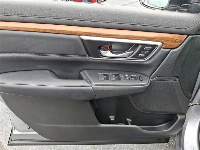 Used 2020 Honda CR-V Touring image 13