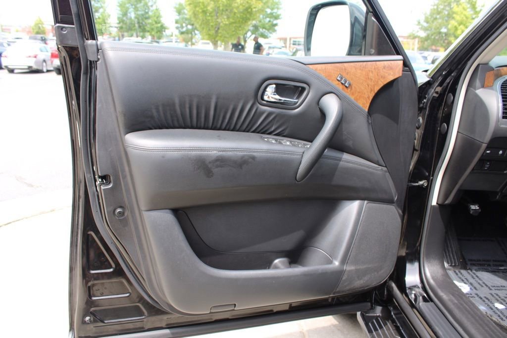 Used 2023 Nissan Armada SL image 18