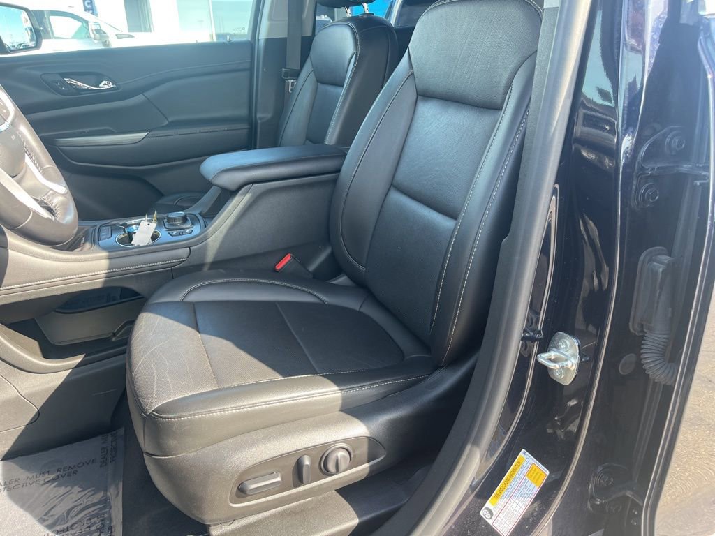Used 2021 GMC Acadia SLT image 9
