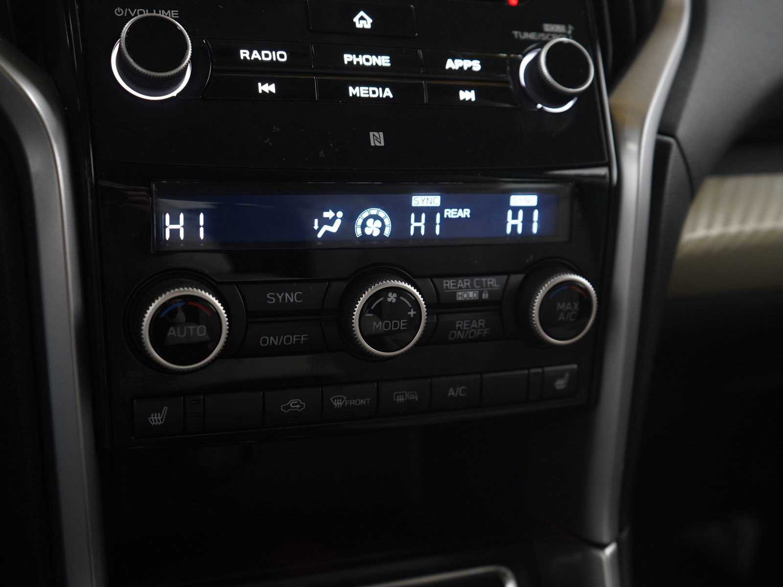 Used 2021 Subaru Ascent Premium image 24