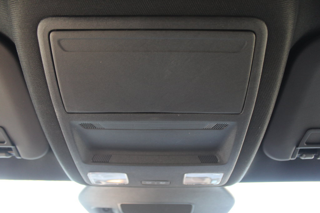 Used 2024 Ford Escape ST-Line w/ Tech Pack #1 FWD image 38