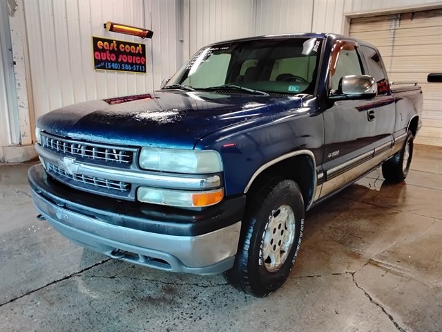 Used 2001 Chevrolet Silverado 1500 LS w/ Off-Road Chassis Pkg AWD/4WD image 4