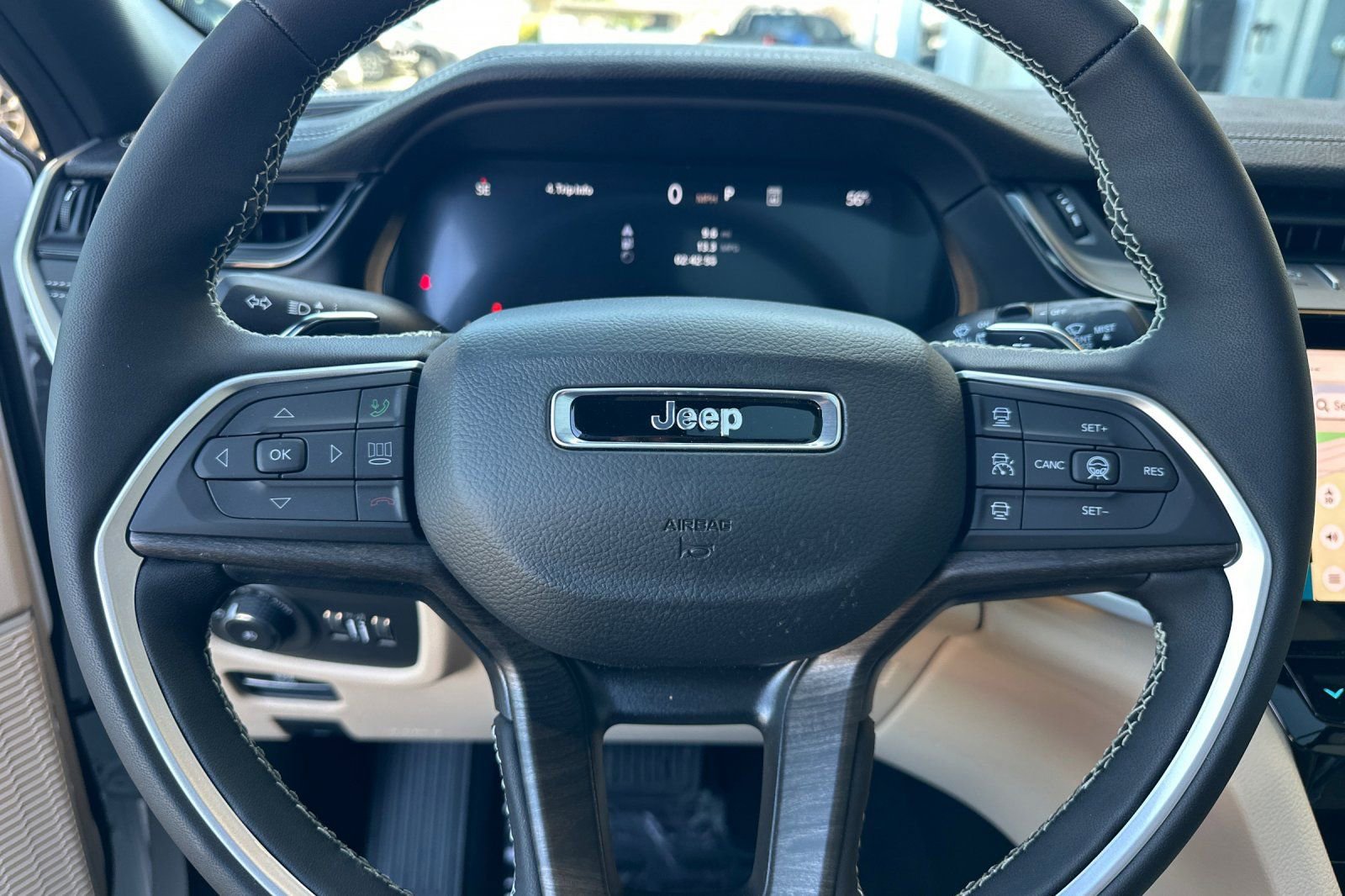 New 2026 Jeep Grand Cherokee Limited image 28