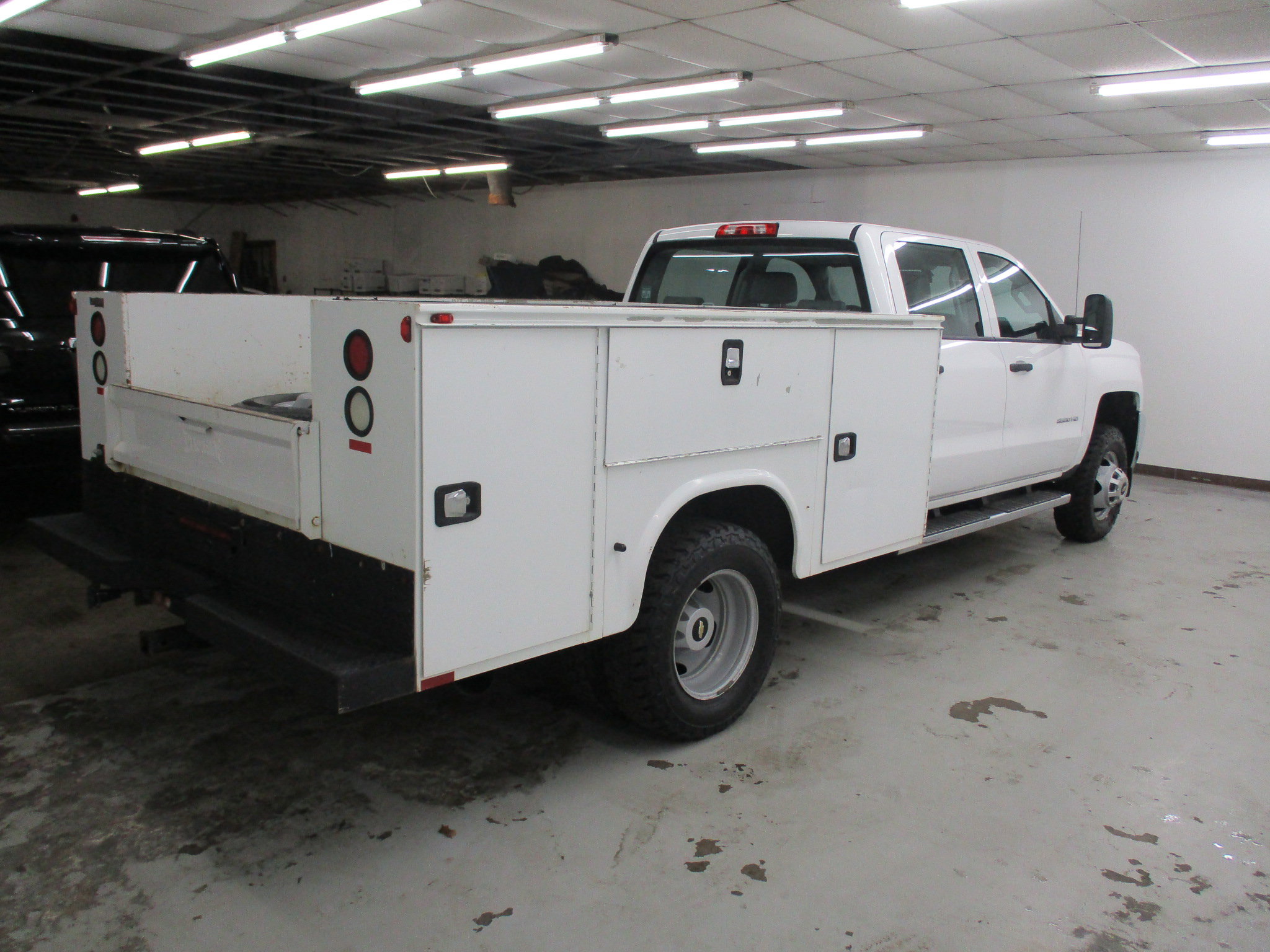 Used 2015 Chevrolet Silverado 3500 W/T w/ WT Convenience Package image 5