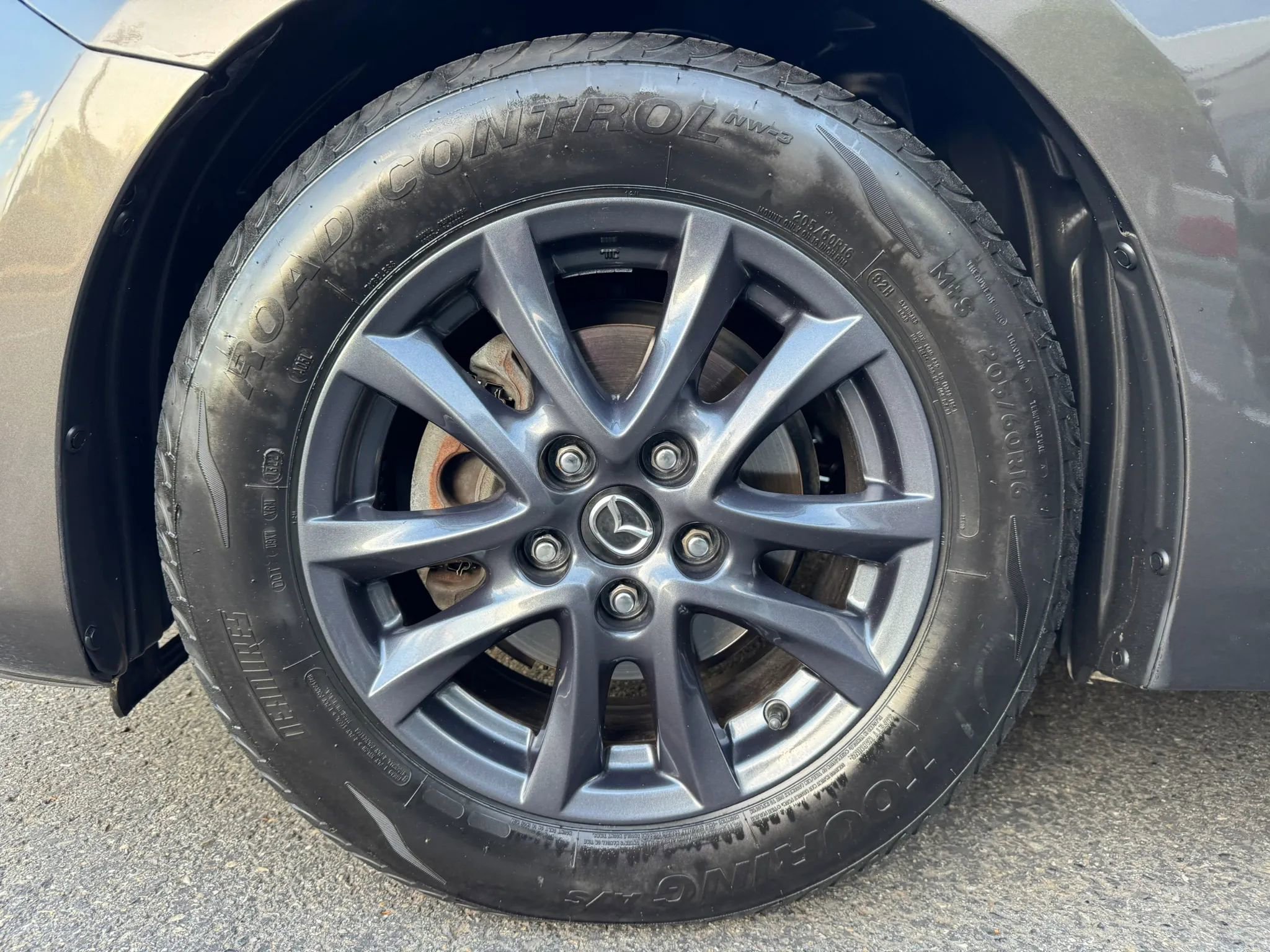 Used 2016 MAZDA MAZDA3 i Grand Touring FWD image 16