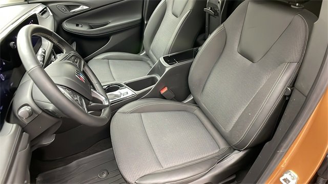 Certified 2024 Buick Encore GX Preferred w/ Comfort Package image 31