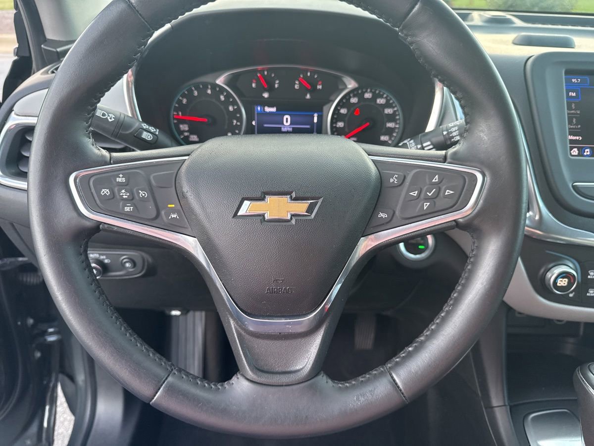 Used 2020 Chevrolet Equinox LT FWD image 22