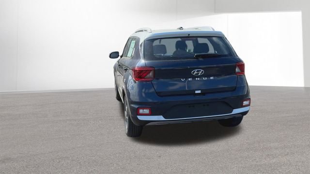 New 2026 Hyundai Venue SEL FWD image 8