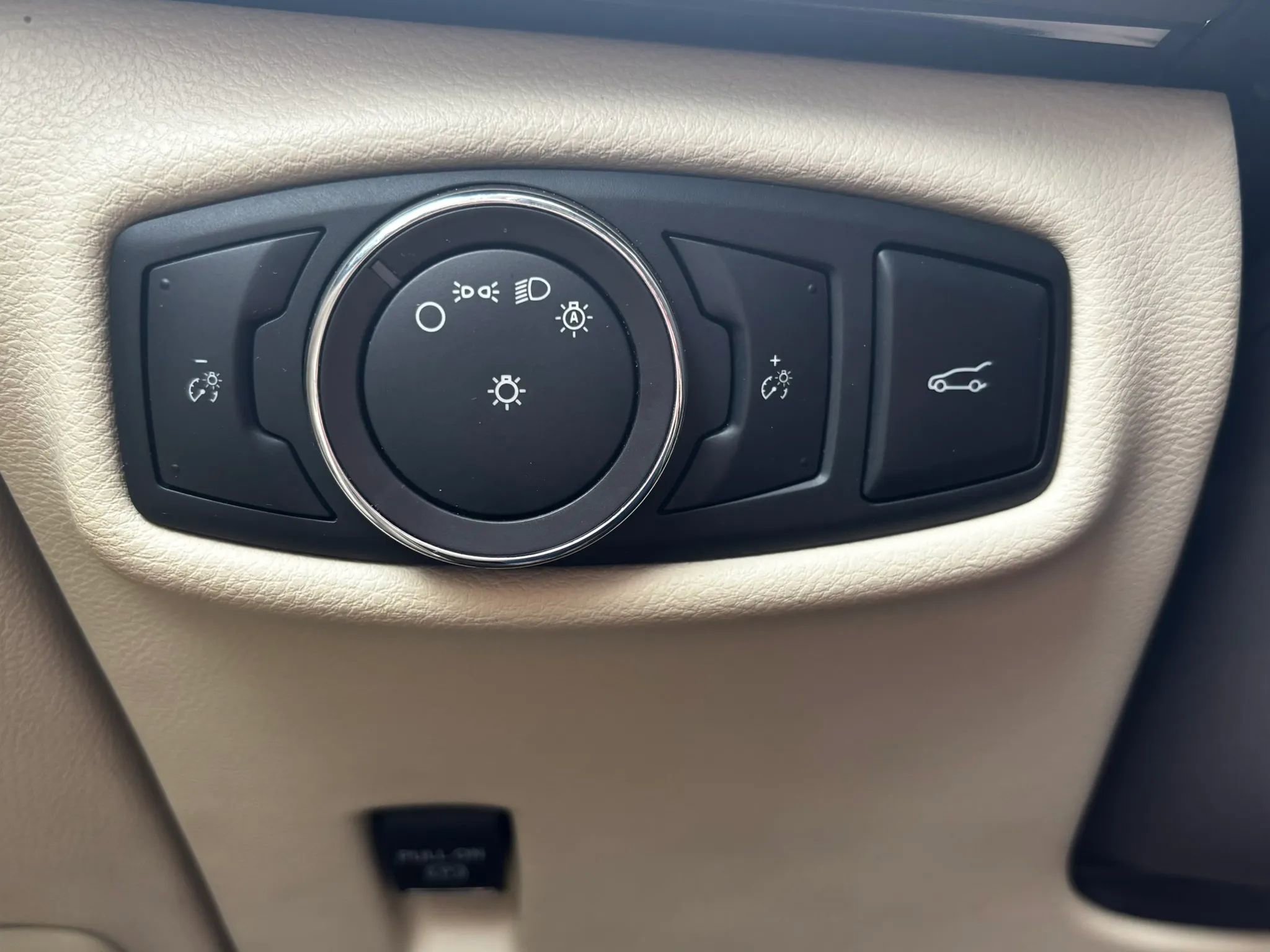 Used 2013 Lincoln MKZ FWD image 22