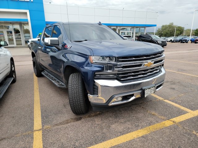 Used 2019 Chevrolet Silverado 1500 LTZ AWD/4WD image 2