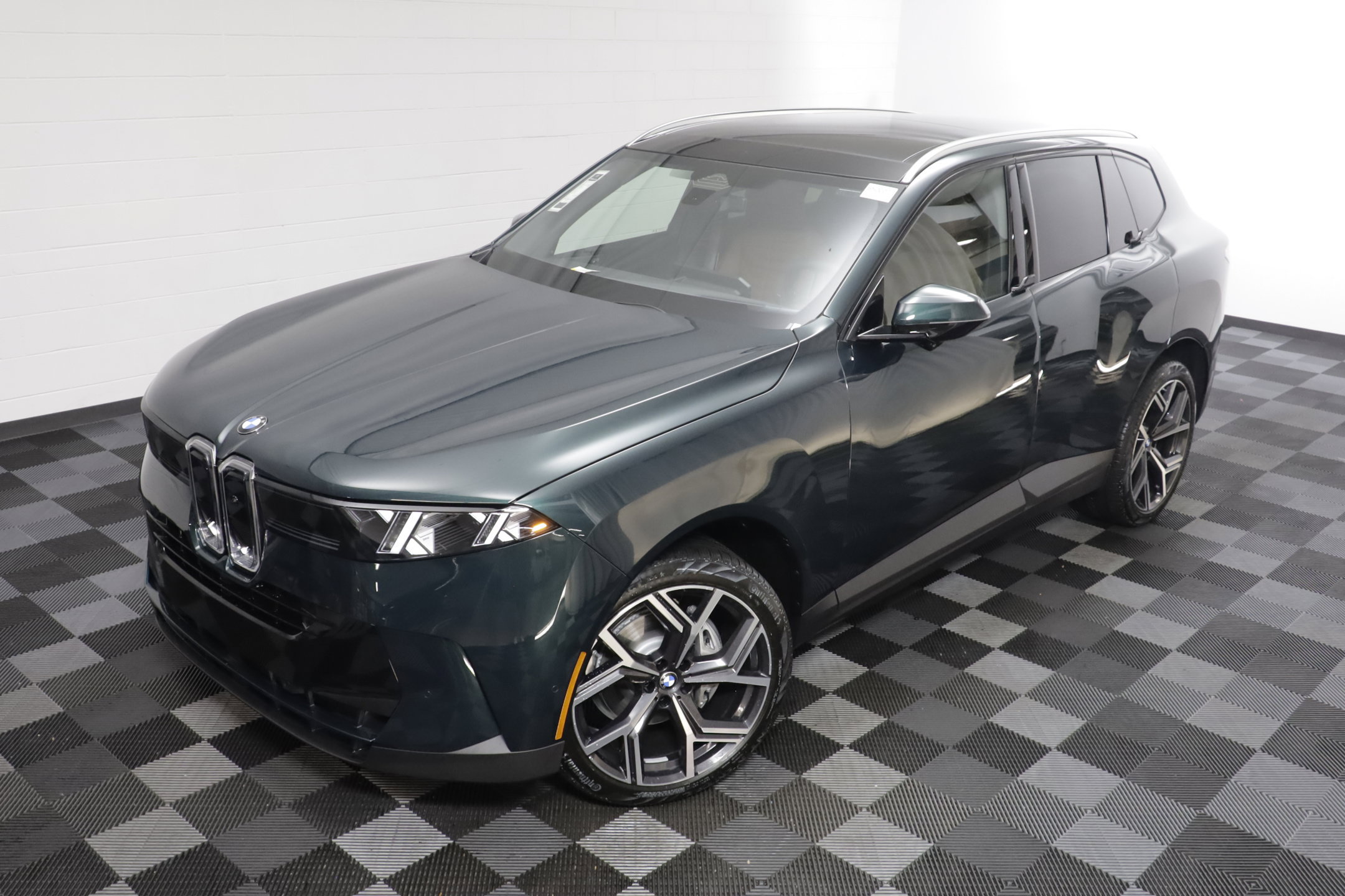 New 2027 BMW X5 xDrive40i w/ Luxury Package AWD/4WD image 2