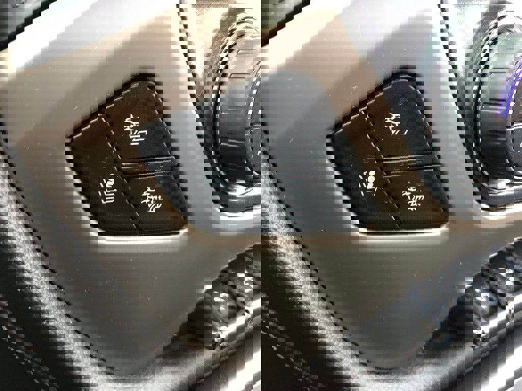 Used 2016 GMC Sierra 2500 Denali w/ Driver Alert Package image 31