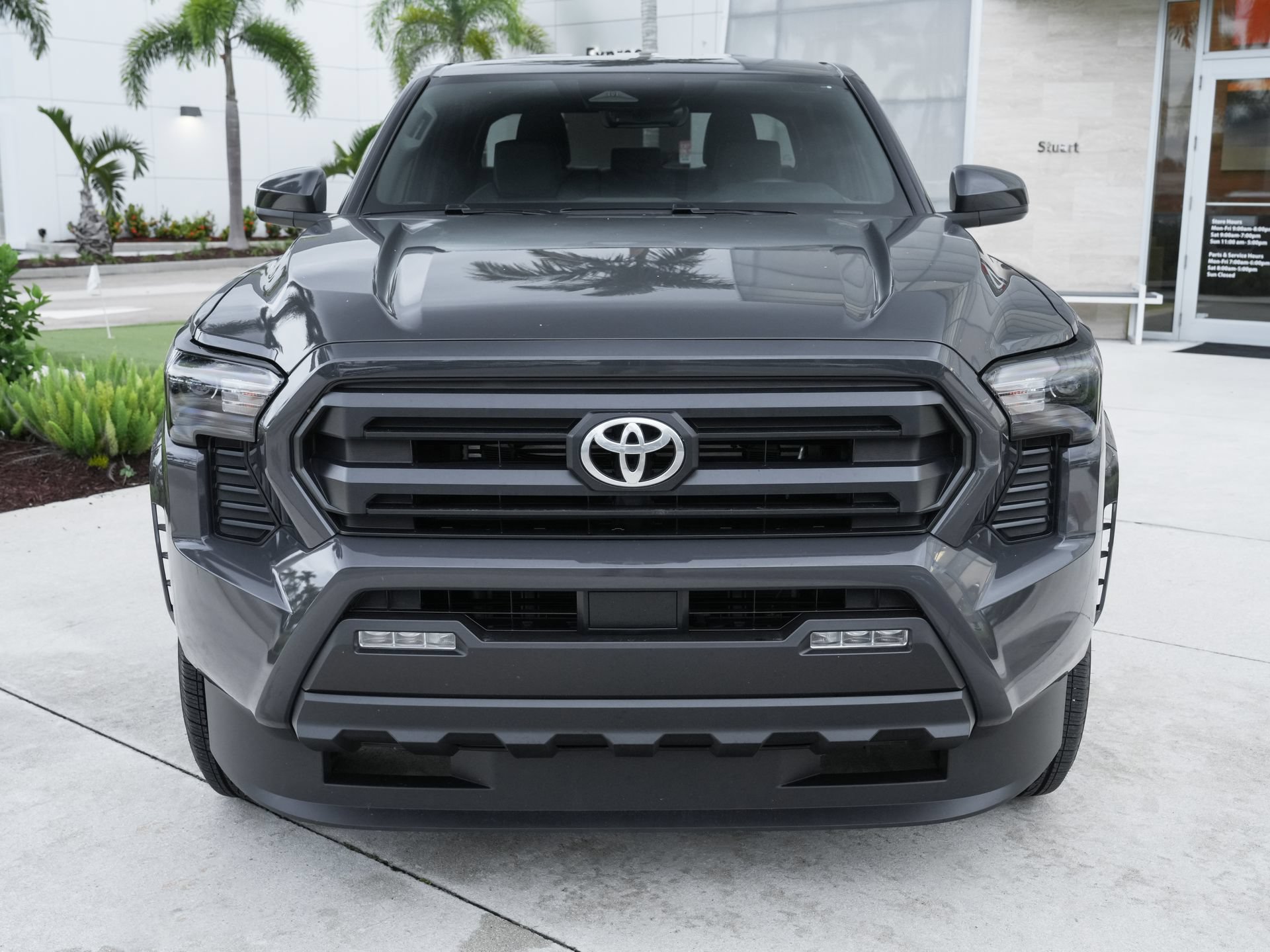 Used 2026 Toyota Tacoma SR5 RWD image 4