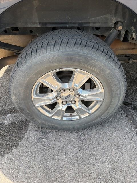Used 2016 Ford F150 XLT w/ Equipment Group 302A Luxury AWD/4WD image 29