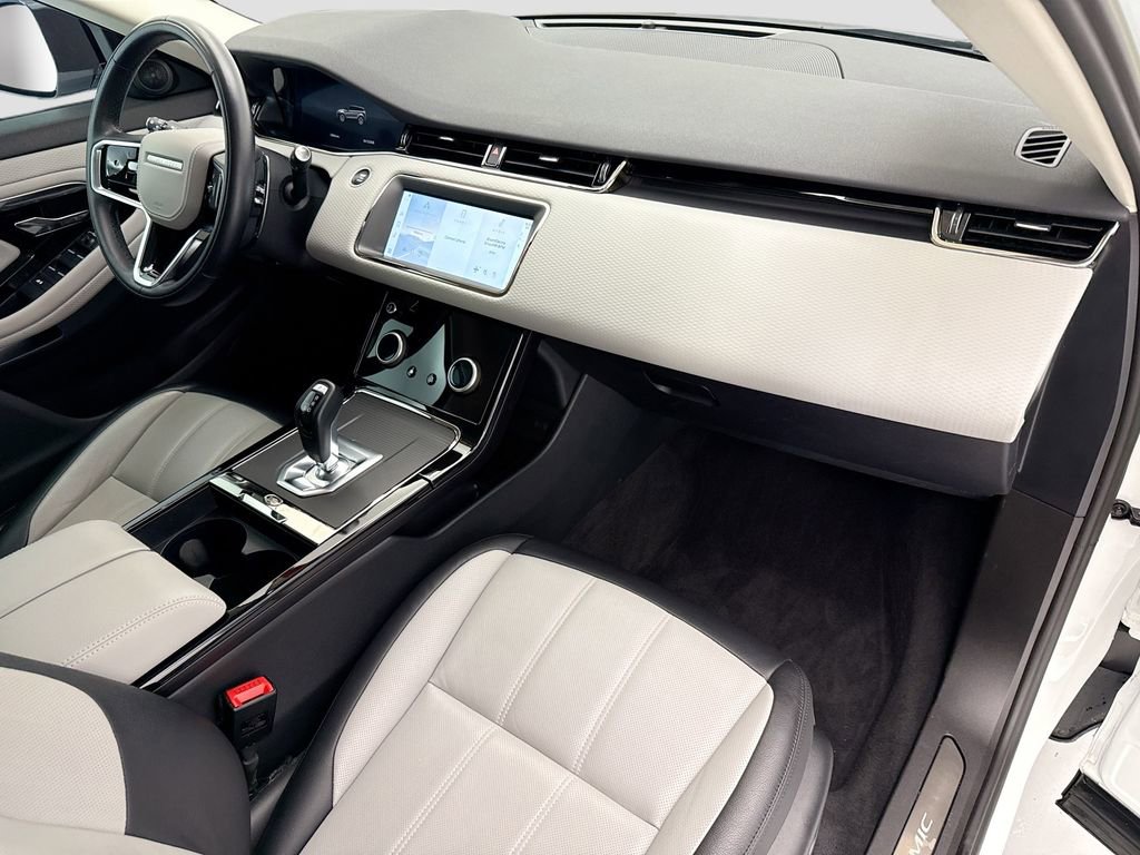 Certified 2023 Land Rover Range Rover Evoque R-Dynamic S image 16