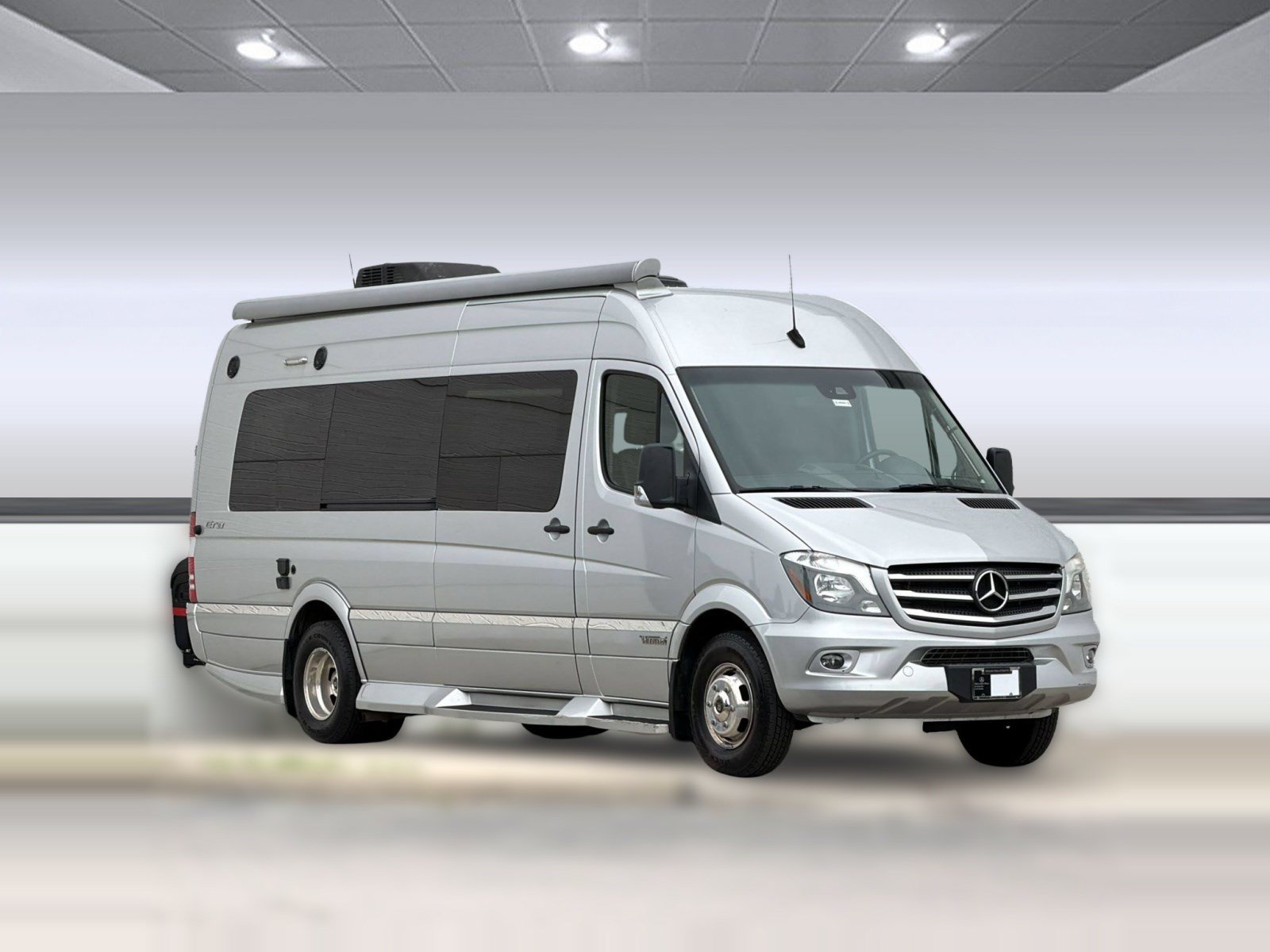 Used 2018 Mercedes-Benz Sprinter 3500 image 7