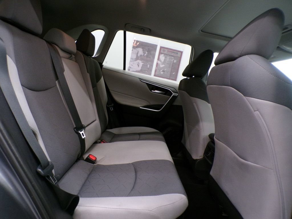 Used 2019 Toyota RAV4 XLE w/ Convenience Package AWD/4WD image 20