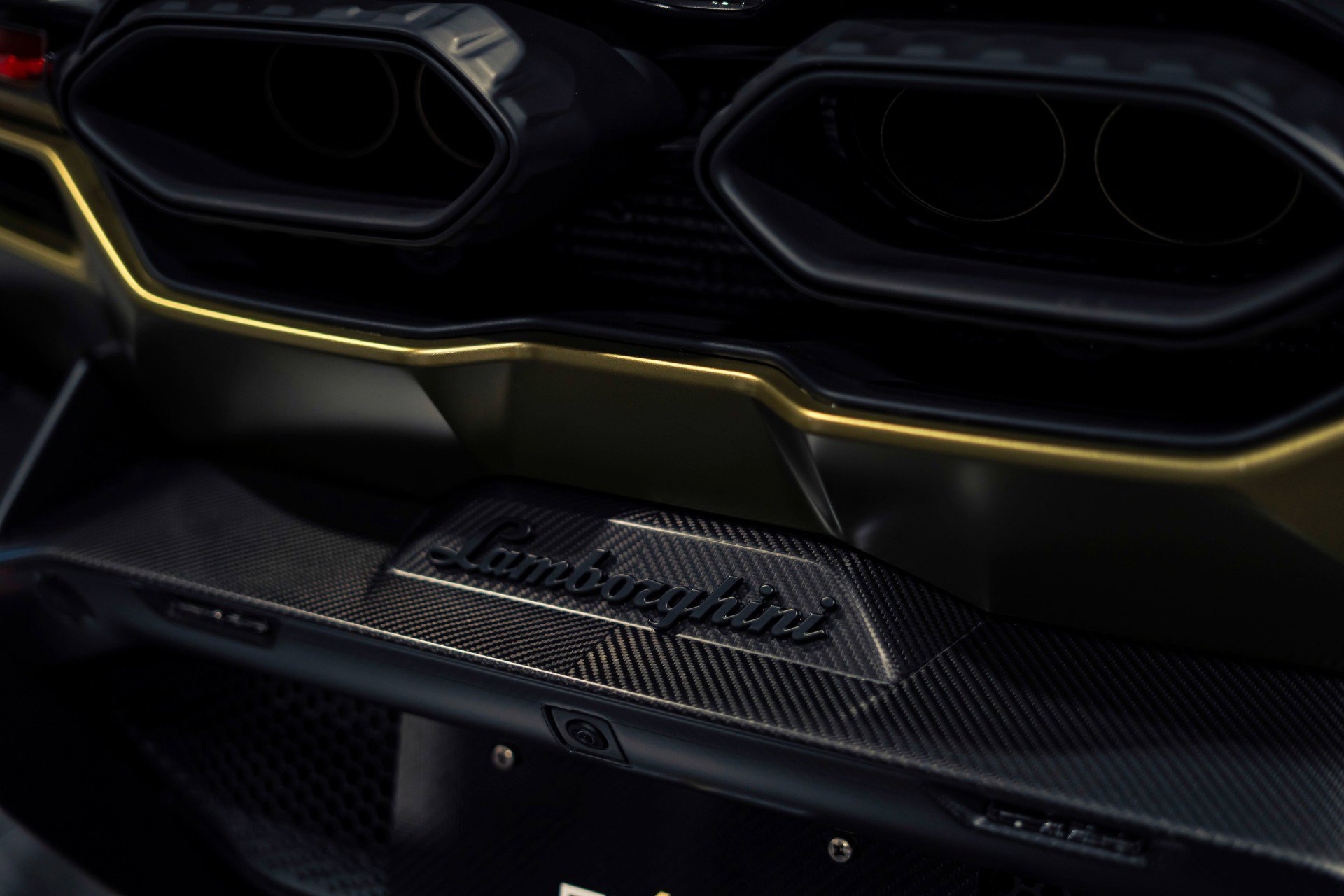 Used 2025 Lamborghini Revuelto AWD/4WD image 39